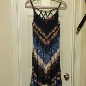 Maurices Medium Summer multi-color blue dress